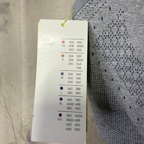 all in motion grey sports bra NWT. Size L - Picture 3 of 4